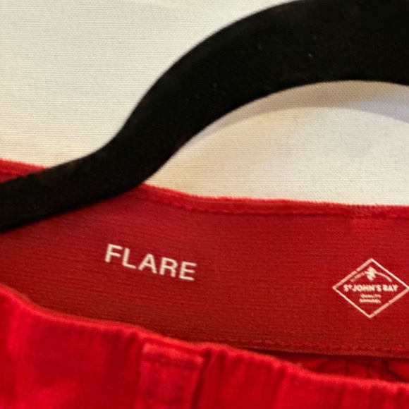 Red St. John’s Bay corduroy pants - Picture 6 of 7